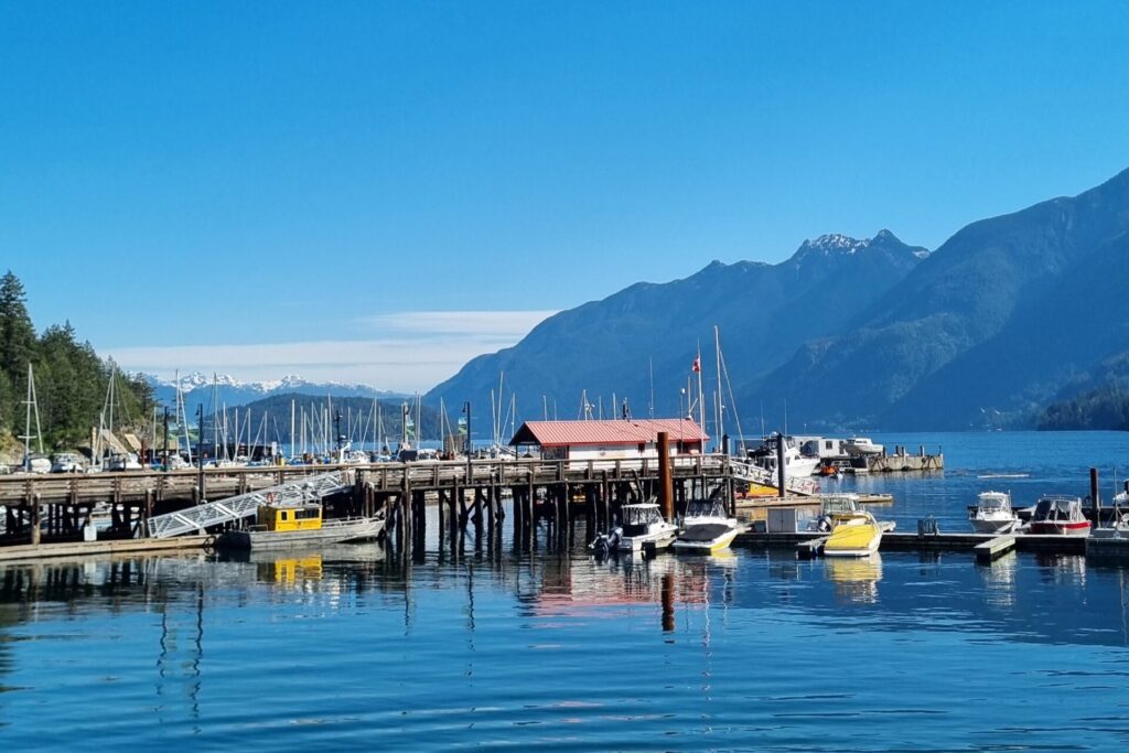 View of the mountains from Horseshoe Bay