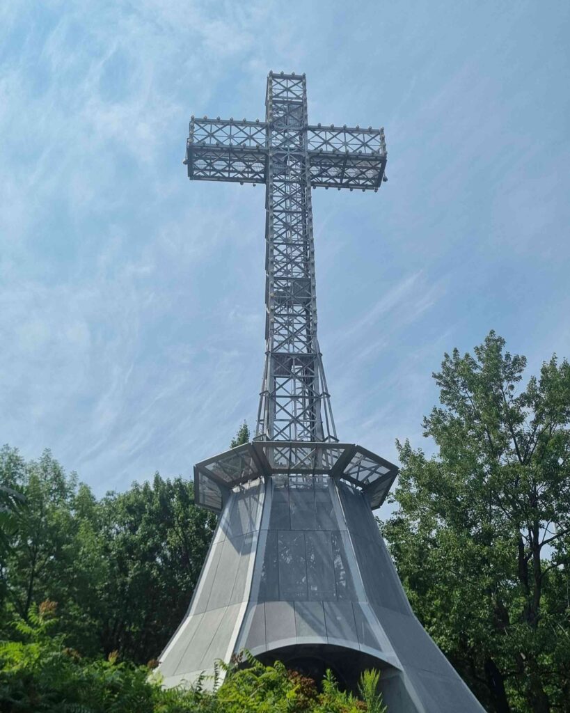 Mount Royal Cross