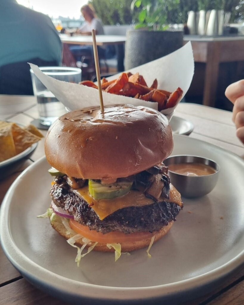 JOEY Hand Pressed Burger